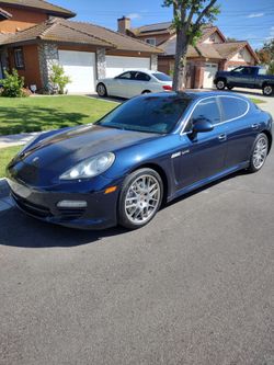 2012 Porsche Panamera