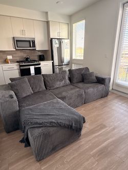 Boneless gray sectional couch