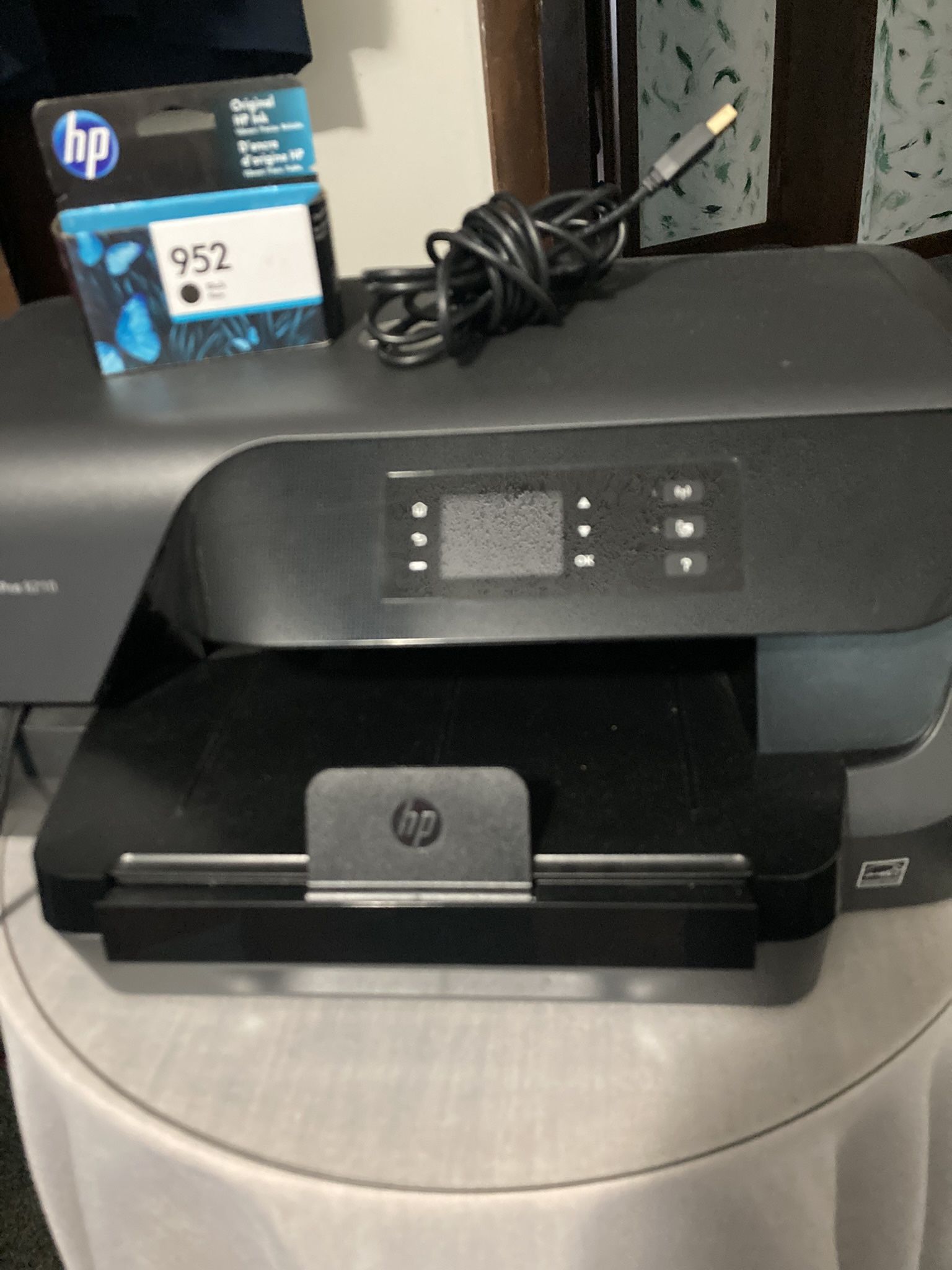 Hp Office Jet Printer. 8210