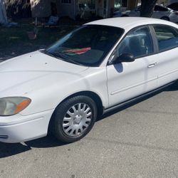 2005 Ford Taurus