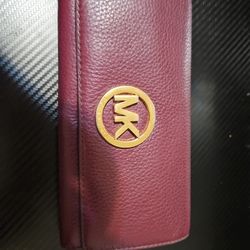 Michael Kors 14 CARD WALLET 