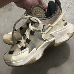 Jordan Why Not Zer0.4 Kids Basketball Shoes – Size 4.5
