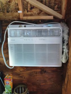 24,000 BTU Frigidaire