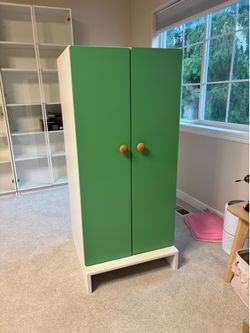 Children’s wardrobe