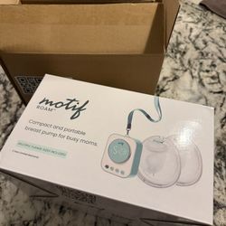 Motif Roam Breast Pump