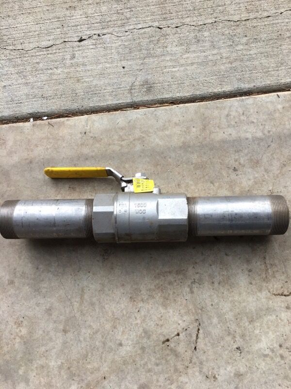 2" stainless steel valve. Apollo valve ball and locking handle