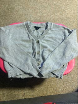 Forever 21 Gray Cropped Button Cardigan Sweater