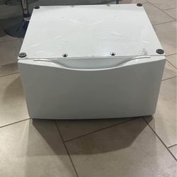 Washer or dryer pedestal Universal 