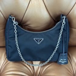 Prada Milano Re-edition cloth black in Nylon 2005 Econyl 100% Hand-Shoulder Mini Bag