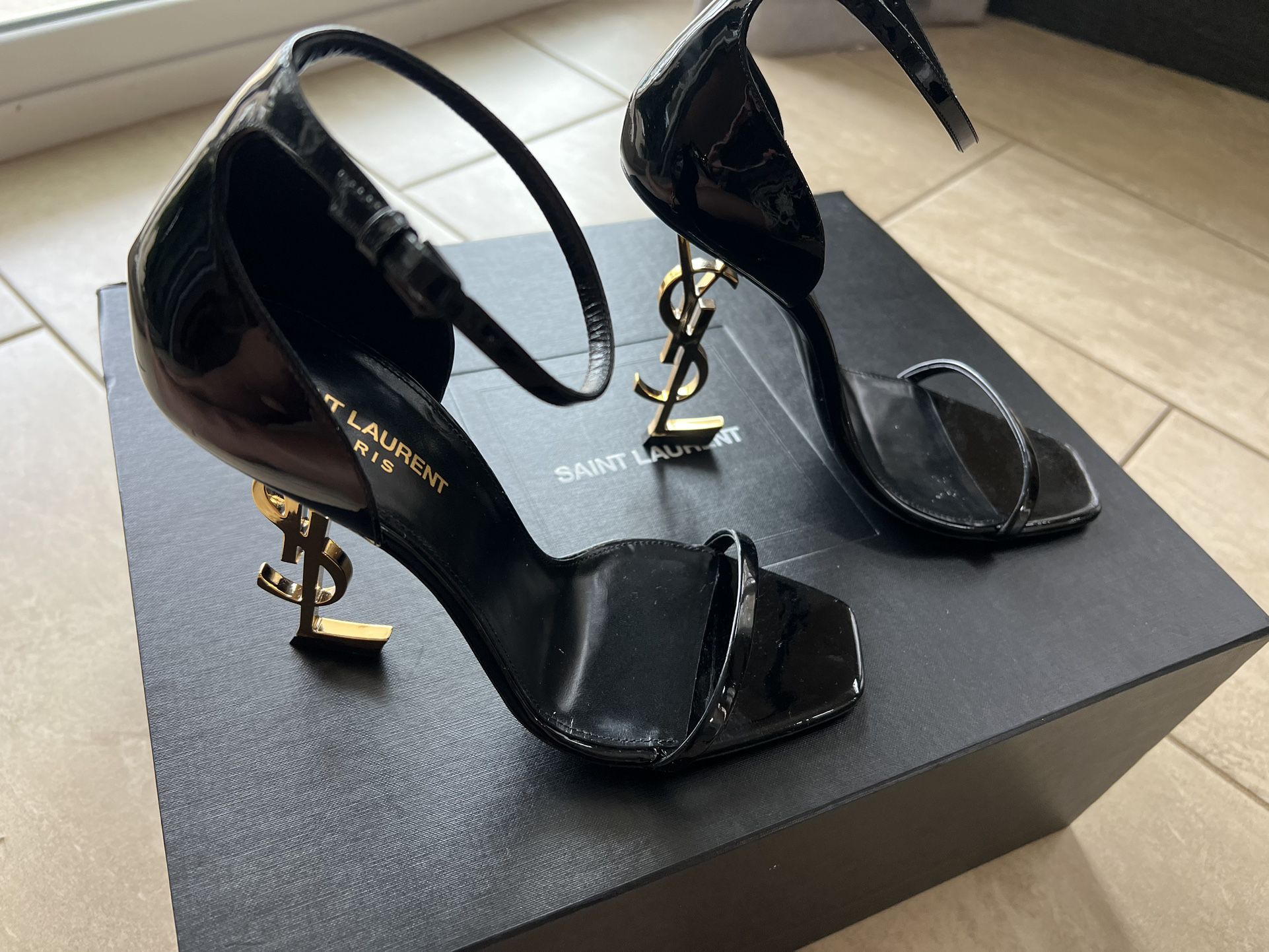 YSL Opyum Patent Leather Sandals (Size 41)