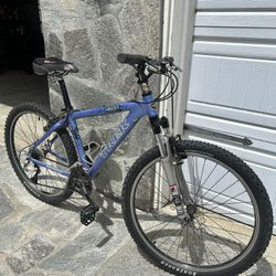 Trek 4500 21 speed Mountain Bike