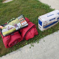 3 Person Dome Tent 2 Sleeping Bags 1 Air Mattress 