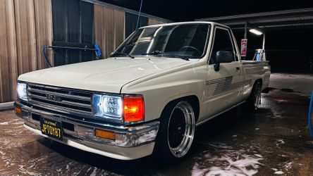 1987 Toyota Pickup