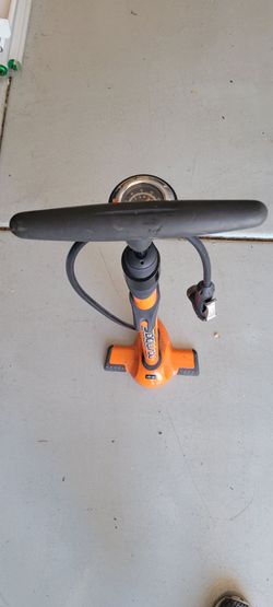 Bike pump