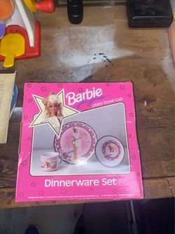 Barbie for Girls Dinnerware Set 1993