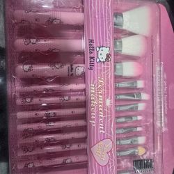 Hello Kitty Makeup Brushes
