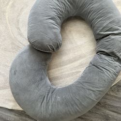 Pregnancy Pillow