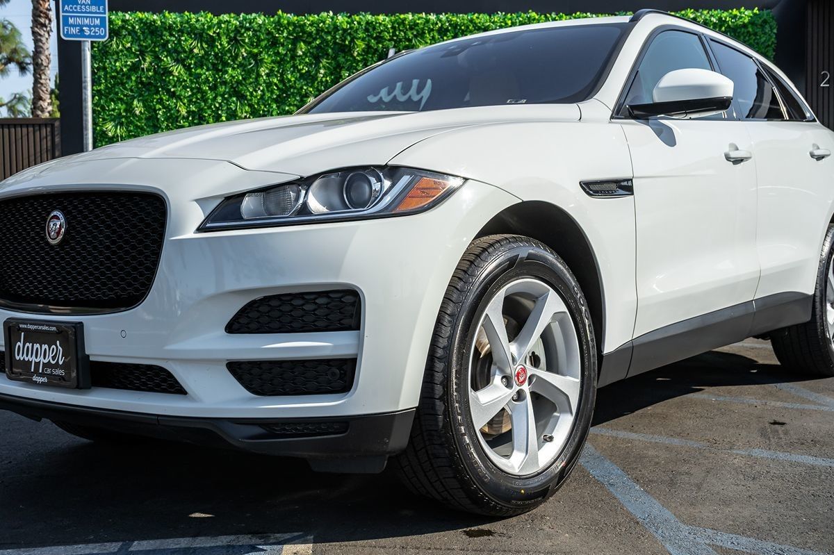 2020 Jaguar F-PACE 25t Premium