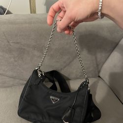 Prada Re-Edition 2005 Re-Nylon bag - Black