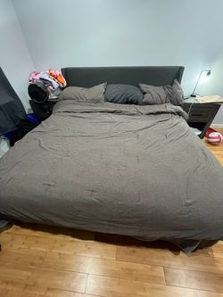 Free king size bed frame