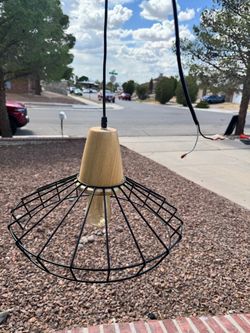 Commercial lighting fixtures $20 each
