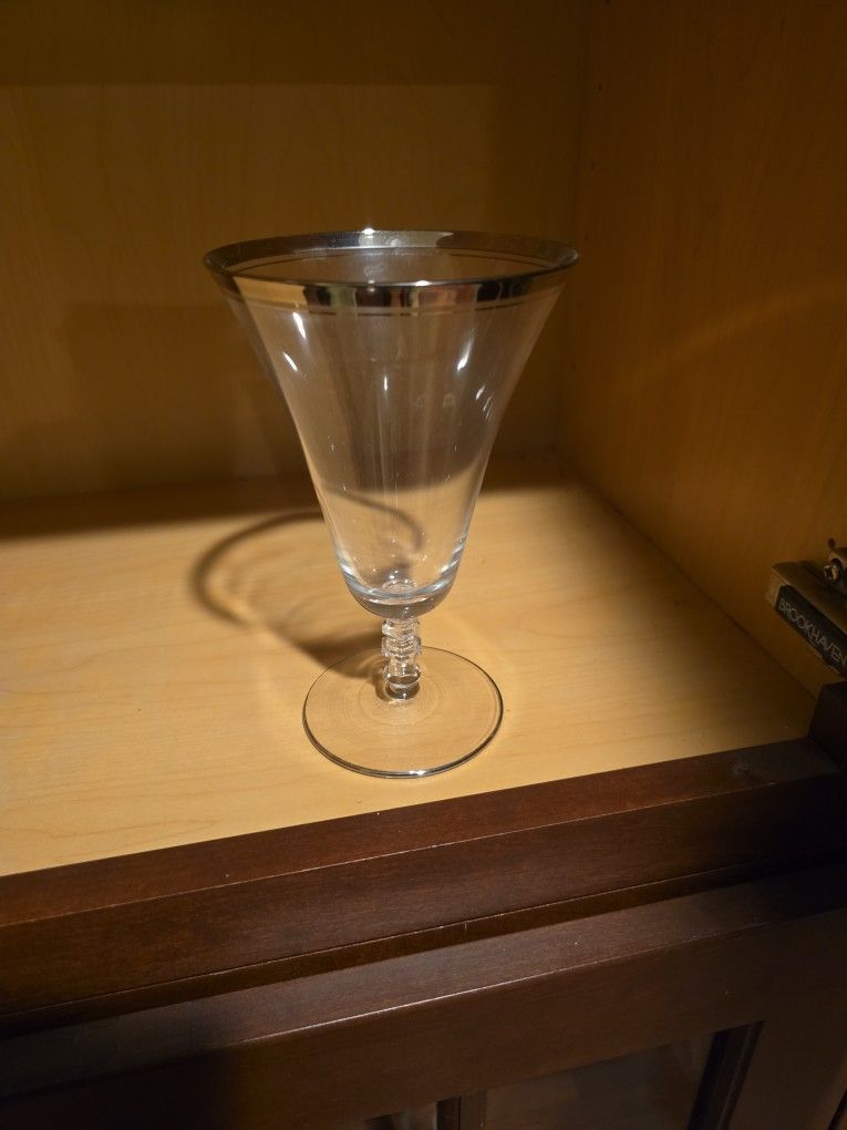 Crystal Glasses, 7 In Total Make An Offer