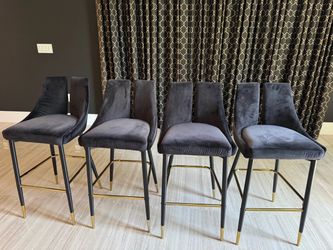 4 Sleek Grey Velvet Upholstered Stool With Matte Black/Gold Finish