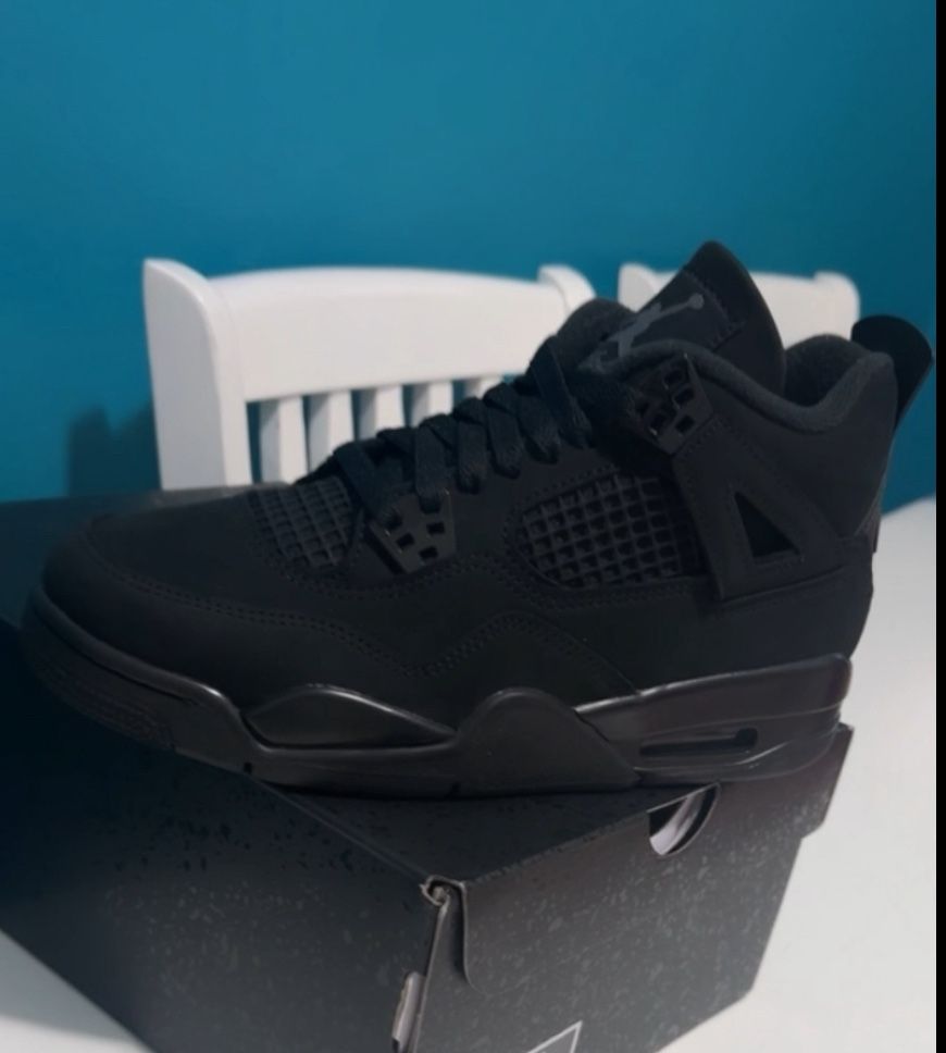Black Cat Jordan Retro 4’s New Size 6.5