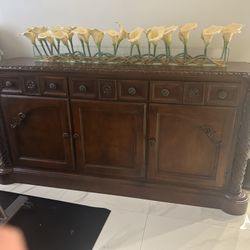 Aparador  Y Decoración 