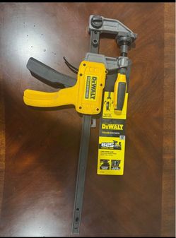 DEWALT ToughSeries 12" 825 lbs Large Hybrid Clamp