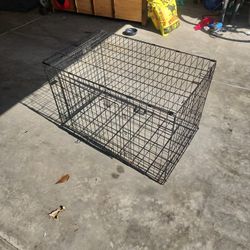 Dog Crate  22x36x 24 