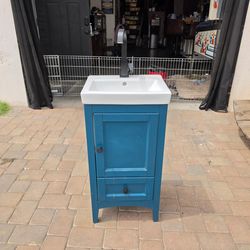 Bathroom, sink vanity.