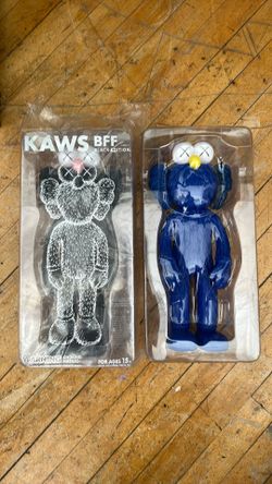 Kaws BFF vinyl figure