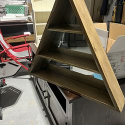 Triangle Shelf 