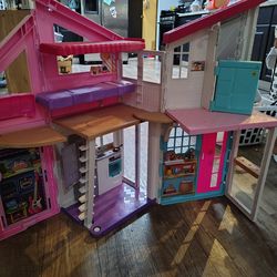 Foldable Barbie play house
