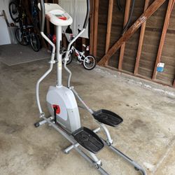 Elliptical Machine - Battery Powered - Schwinn Fitness 