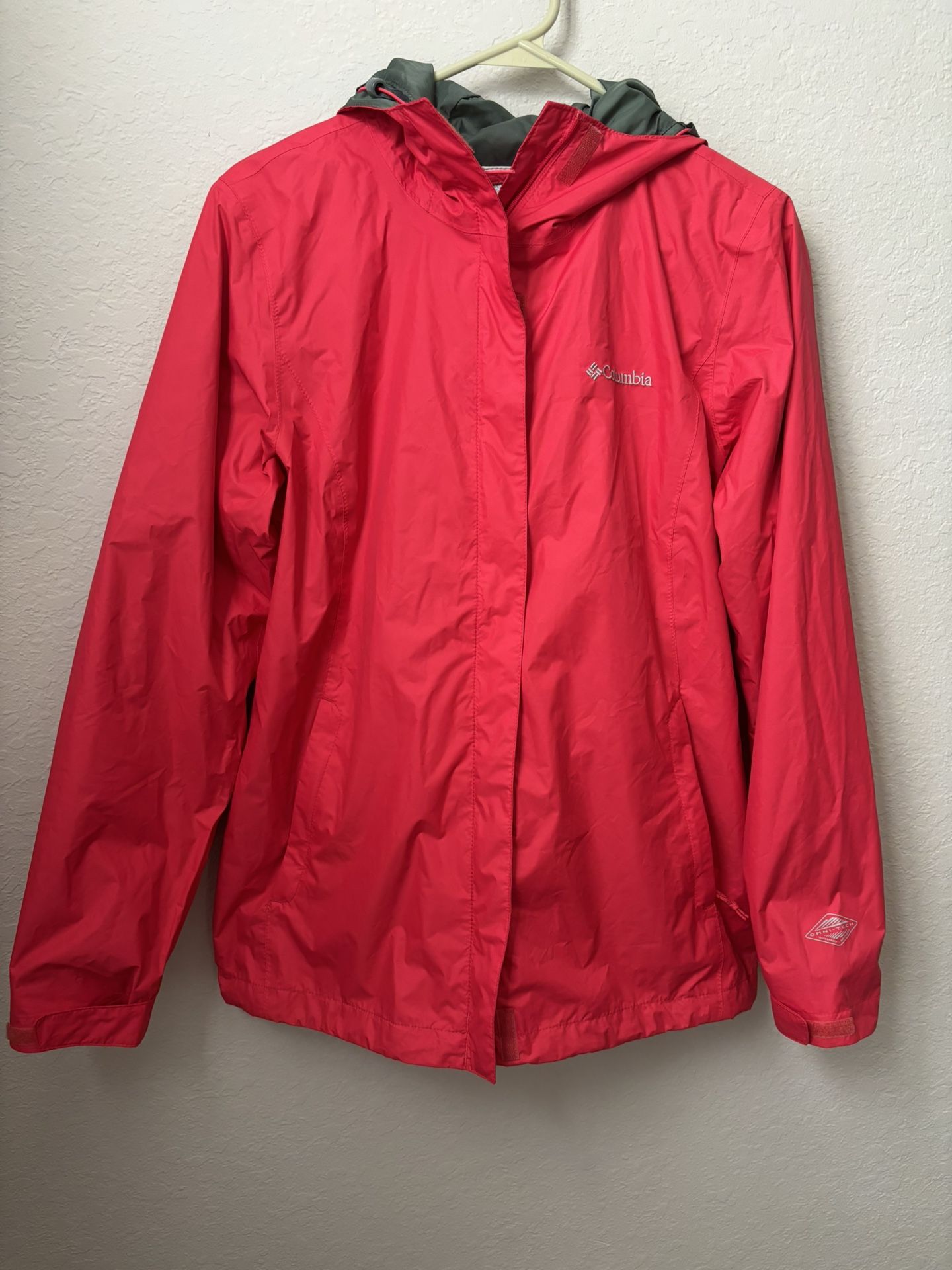 Columbia Waterproof Womens Jacket, Used Twice,Great Condition