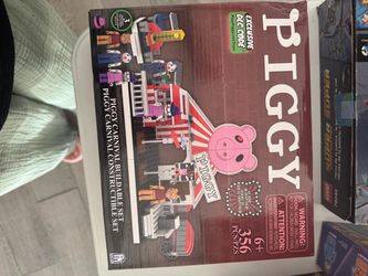 Piggy Carnival Buildable Set 356 Pieces