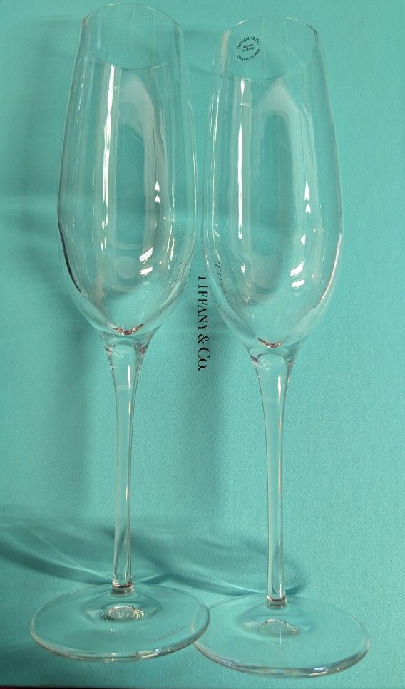 Tiffany & Co Champagne Flutes/Wine Glasses - set of 2 (New)