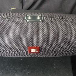 JBL CHARGE 4 (ONE DAY SALE)