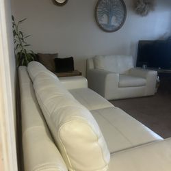 Love white KUKA Sofa & Chair