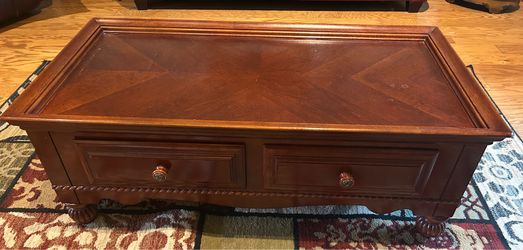 Cherry Wood Cocktail Table with 2 Drawers