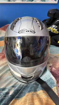 Zox Motorcycle Helmet size Large