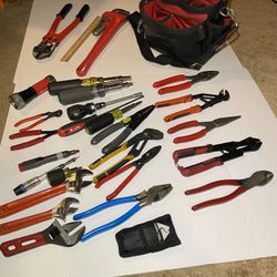 Basic Hand Tool Set w/Milwaukee Electricians Pouch/Bag