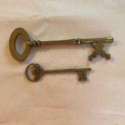 2 Vintage Skeleton Keys