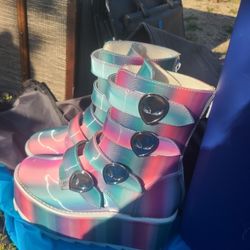 YRU Alien boots Sz 6
