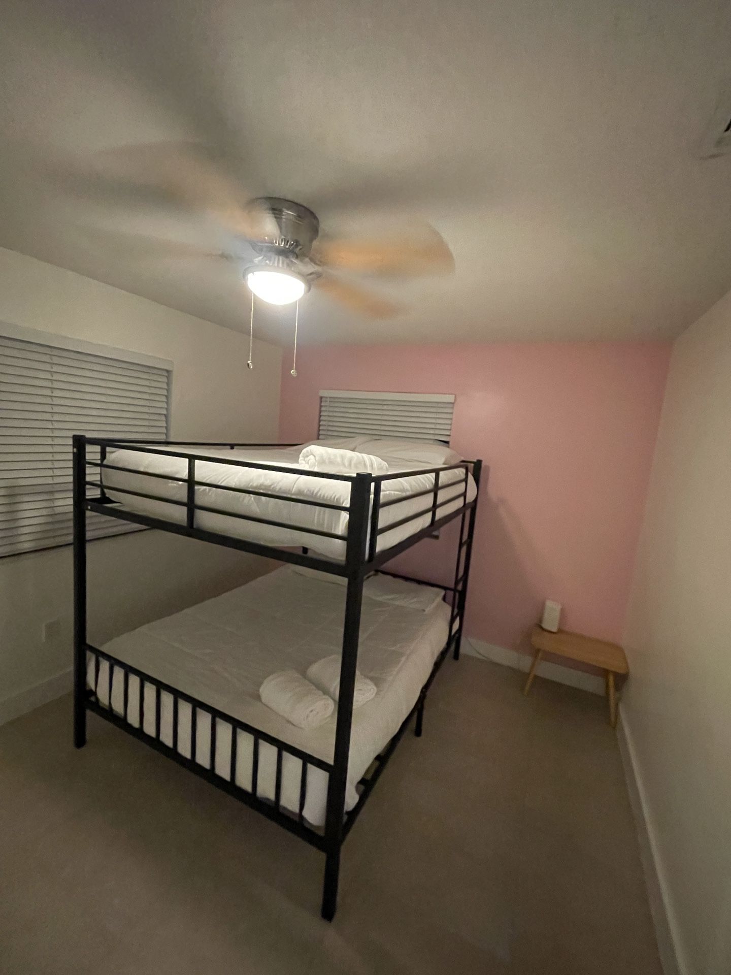 Bunk Bed queen Over Queen 