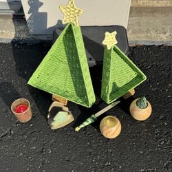 Tree Serving Baskets