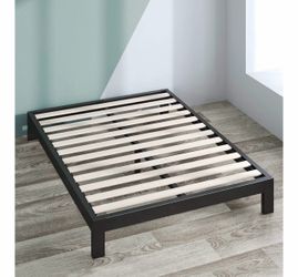 Black Metal Platform Full Sized Bed Frame