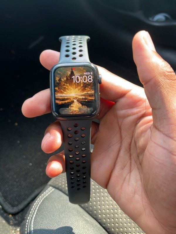 Apple Watch SE 